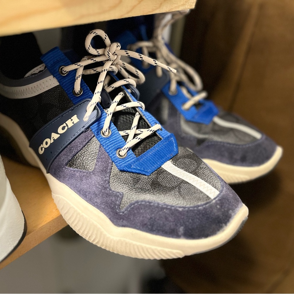 Coach Shoes - Picture 6 of 7